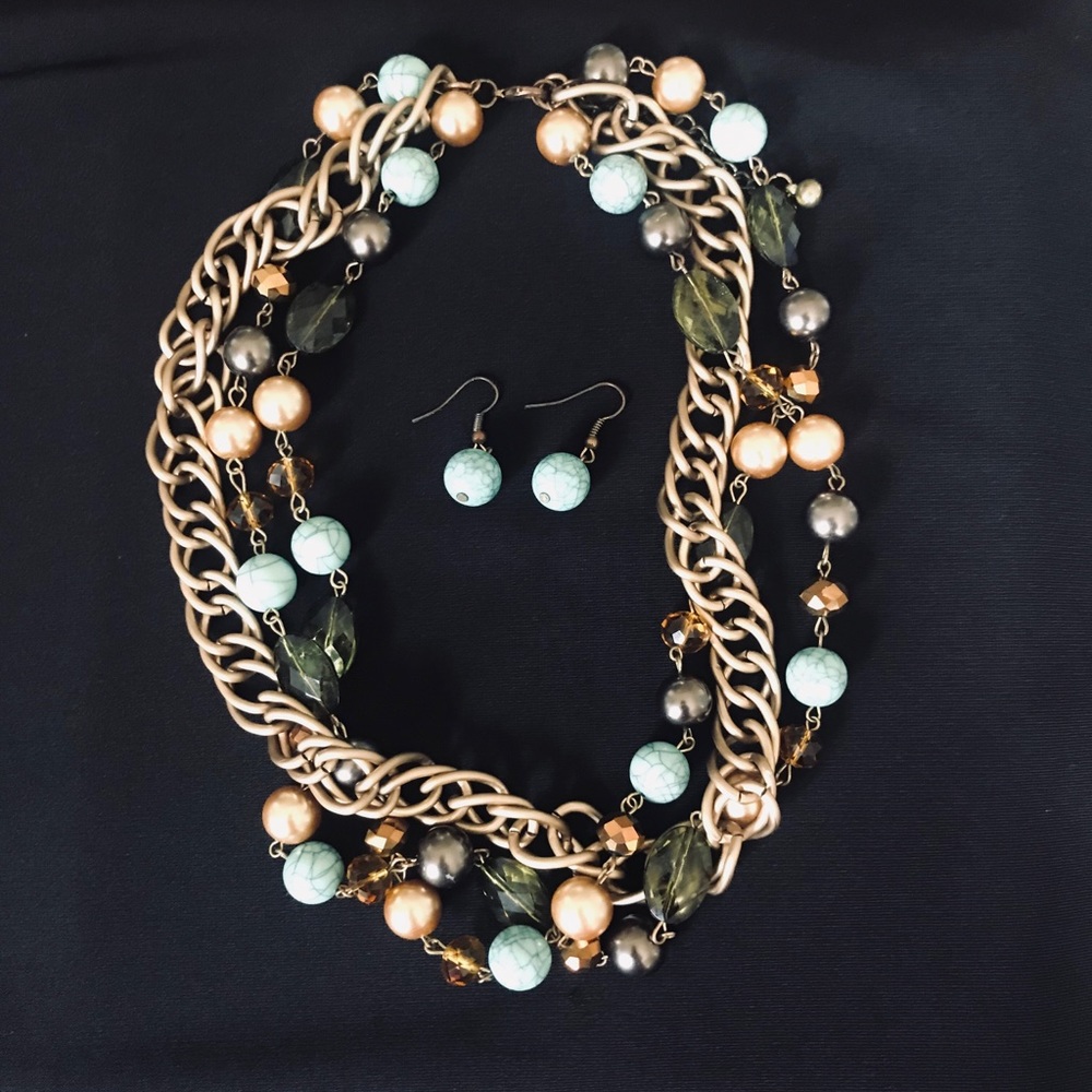 Turquoise, green, and gold necklace & earrings!